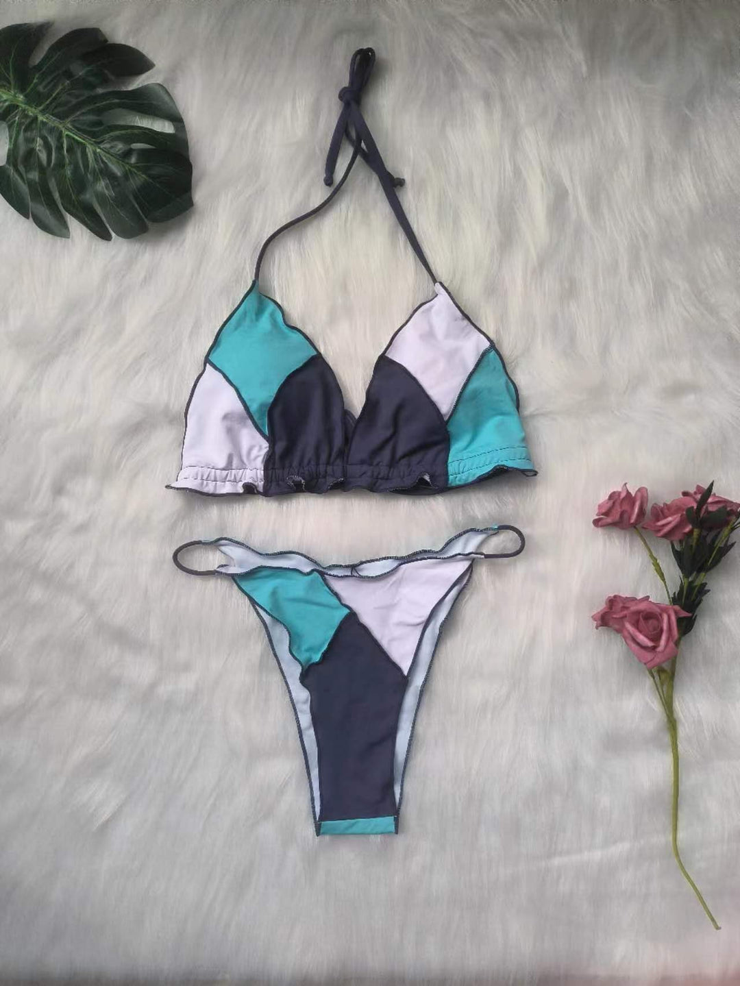 Damen Triangel-Bikini-Set mit geometrischem Design EB