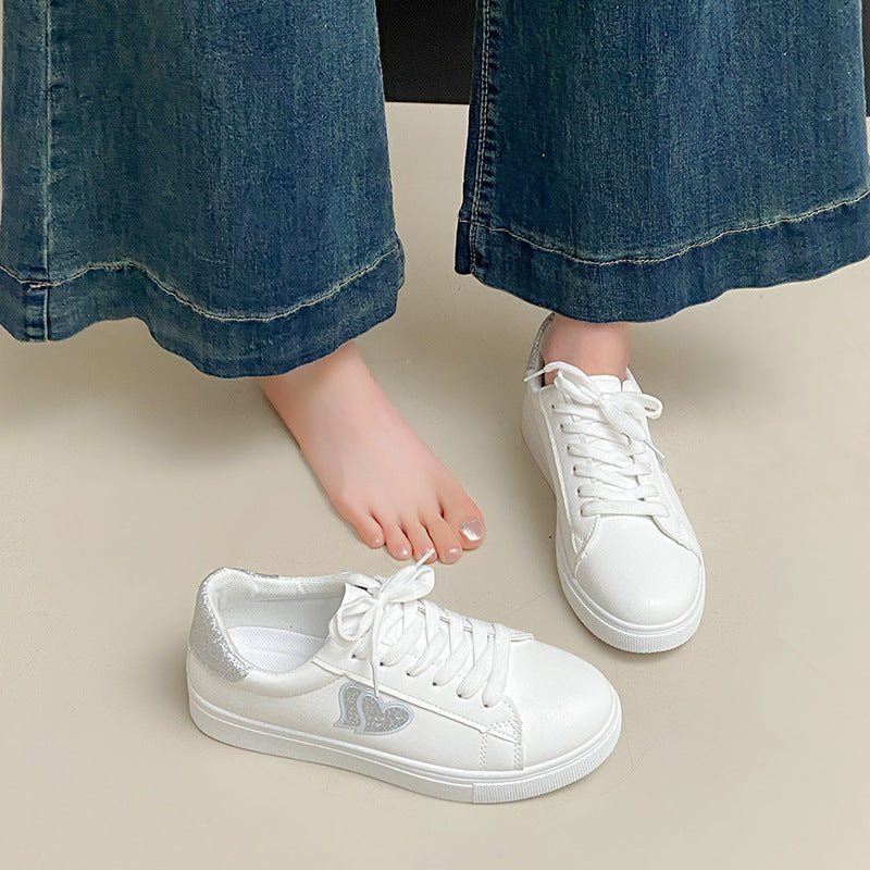 Damen Sneakers mit Glitzerelementen und Herzmotiv EB