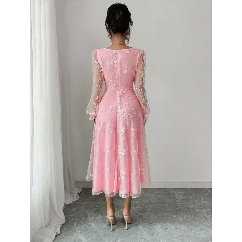 Damen Midi-Kleid mit floralen Spitzenärmeln und schwingendem Saum EB