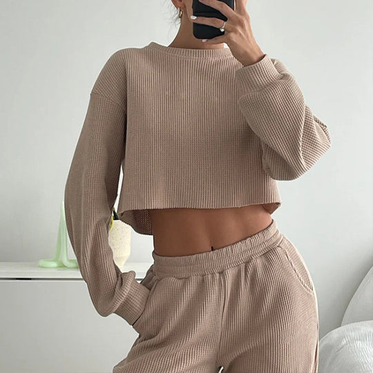 Damen lässiges Waffelpique-Set mit cropped Oberteil und bequemen Hosen EB