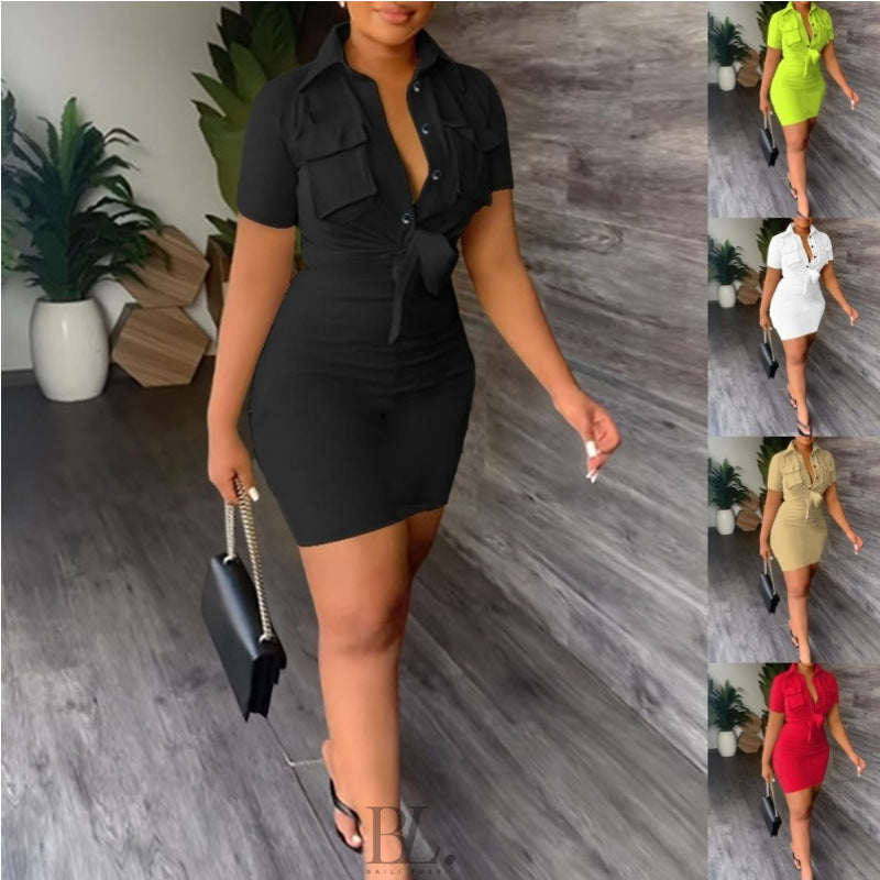 Damen Trendiges Kleid mit Krawattenverschluss und praktischen Taschen EB