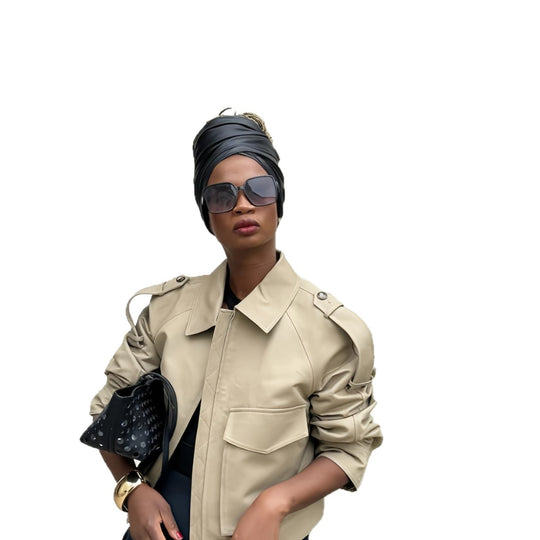 Damen modische Kunstlederjacke mit lässigem Schnitt und eleganten Details EB