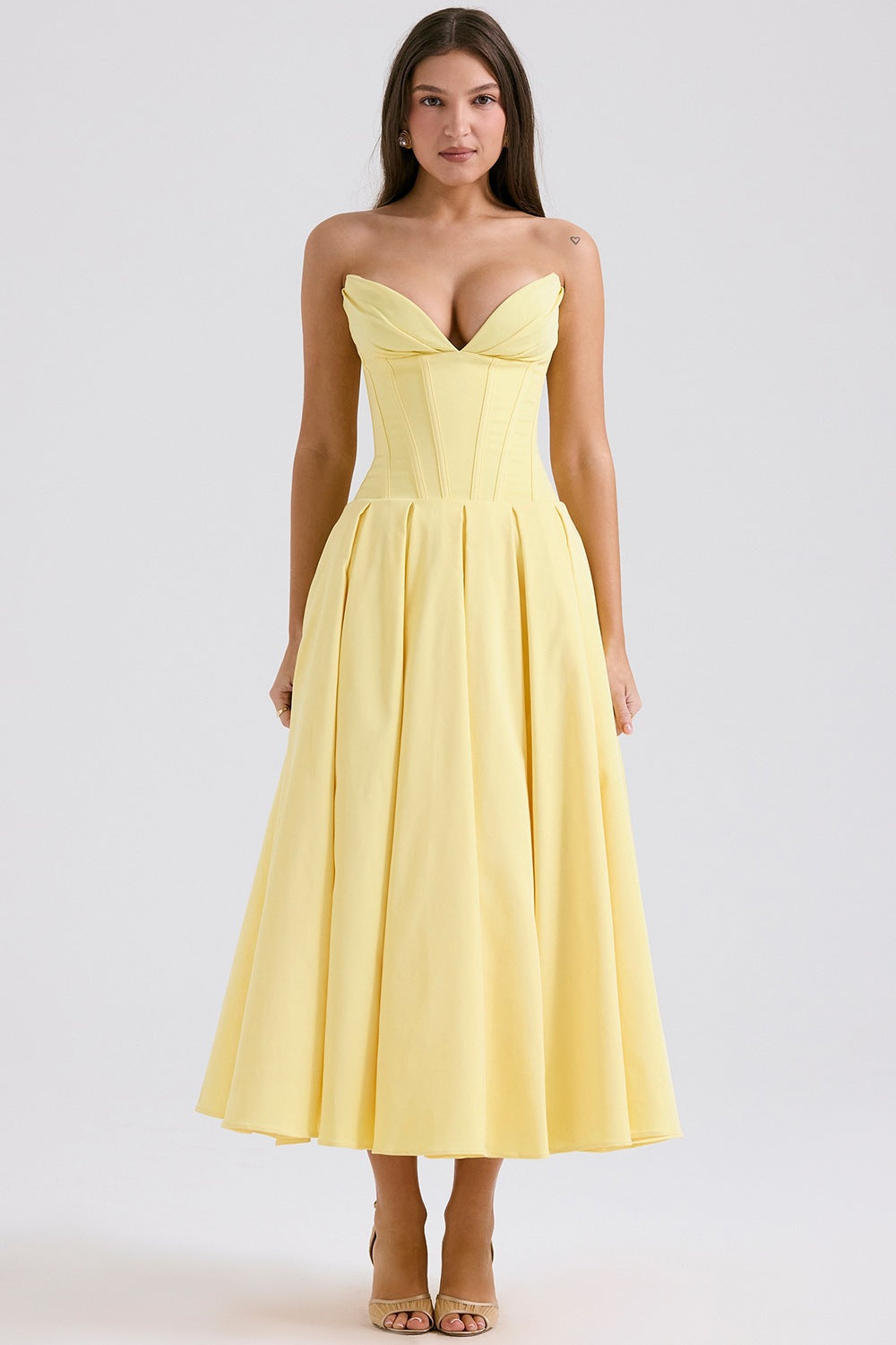 Damen Abendkleid mit elegantem Herzausschnitt und ausgestelltem Rock Heidi-Mode