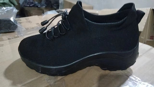Damen Leichte und atmungsaktive Sportschuhe mit flexiblem Schnellschnürsystem EB