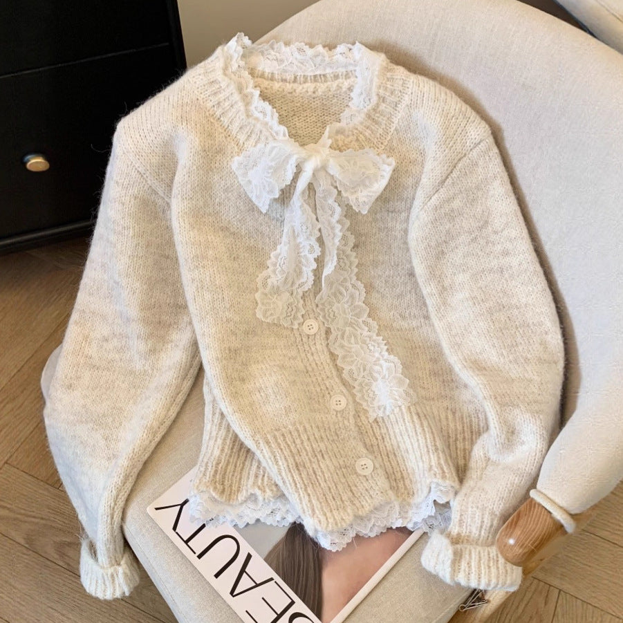 Damen Strickcardigan mit Lagenlook und Spitzenkragen EB