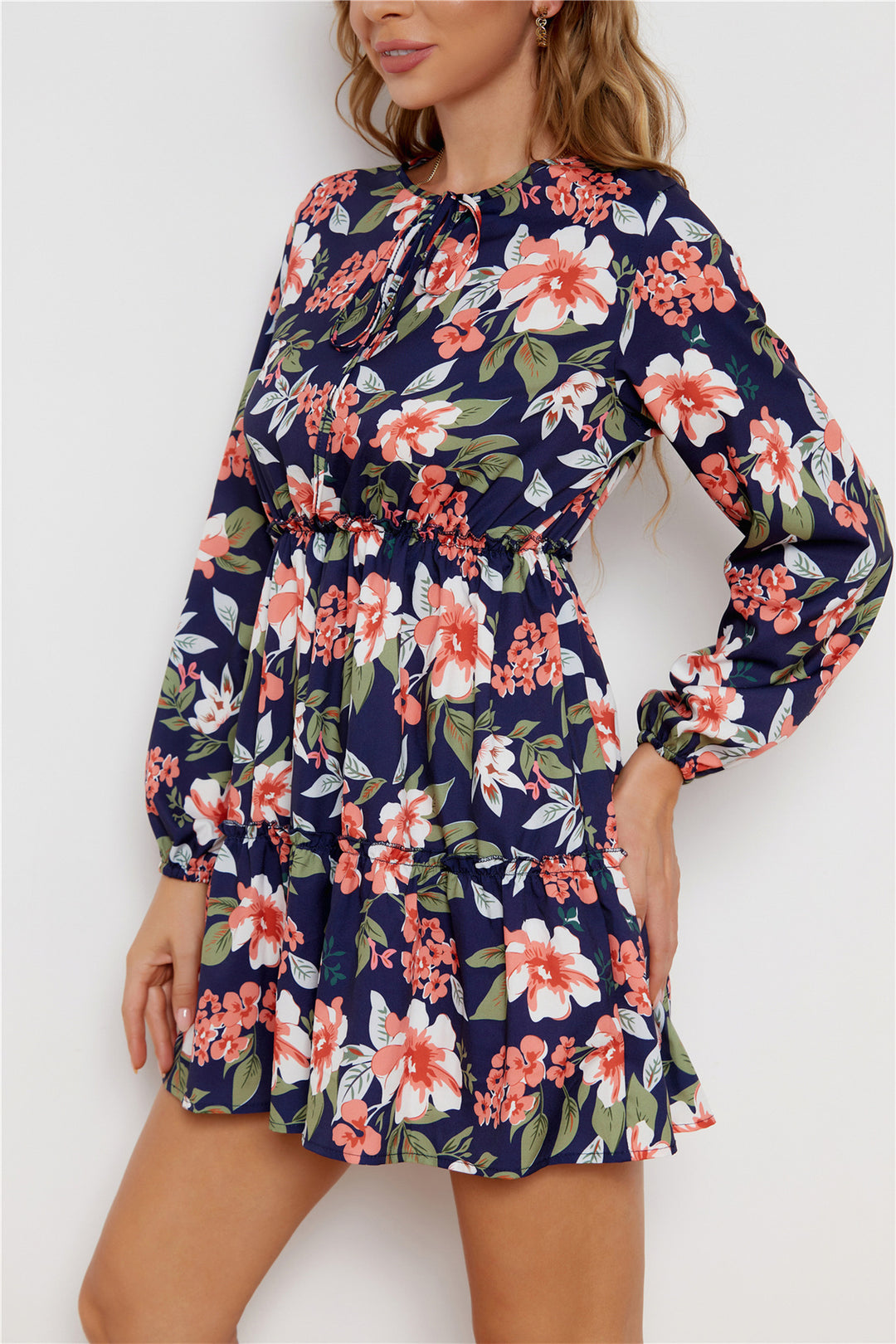 Damen Maxikleid mit verspieltem Blumenmuster und elastischem Bund EB