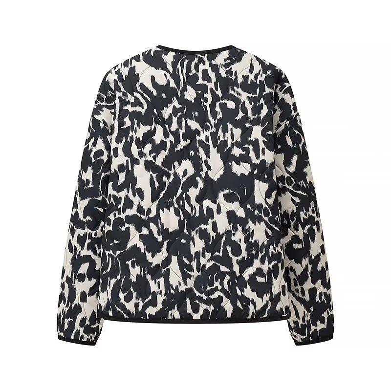 Damen Steppjacke mit modernem Muster und praktischen Taschen EB