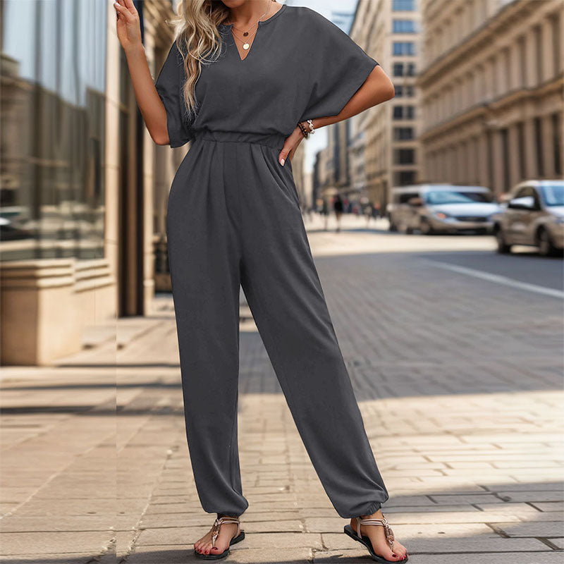 Damen lässiger Jumpsuit mit eleganter Drapierung und Taillierung EB