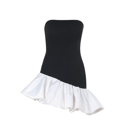 Damen schulterfreies Wickelkleid mit asymmetrischem Saum und farblich kontrastierender Rüsche EB