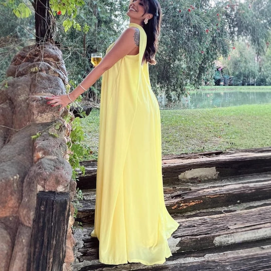 Damen Maxikleid mit innovativem Halterneck und fließendem Schnitt EB