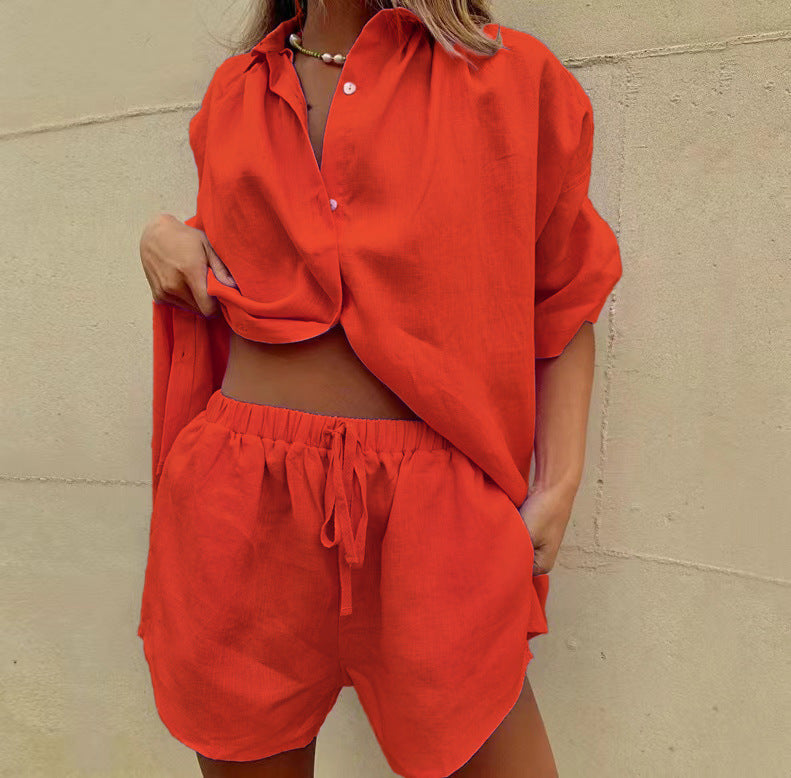 Damen lässiges Leinen-Set mit oversized Hemd und kurzen Hosen EB
