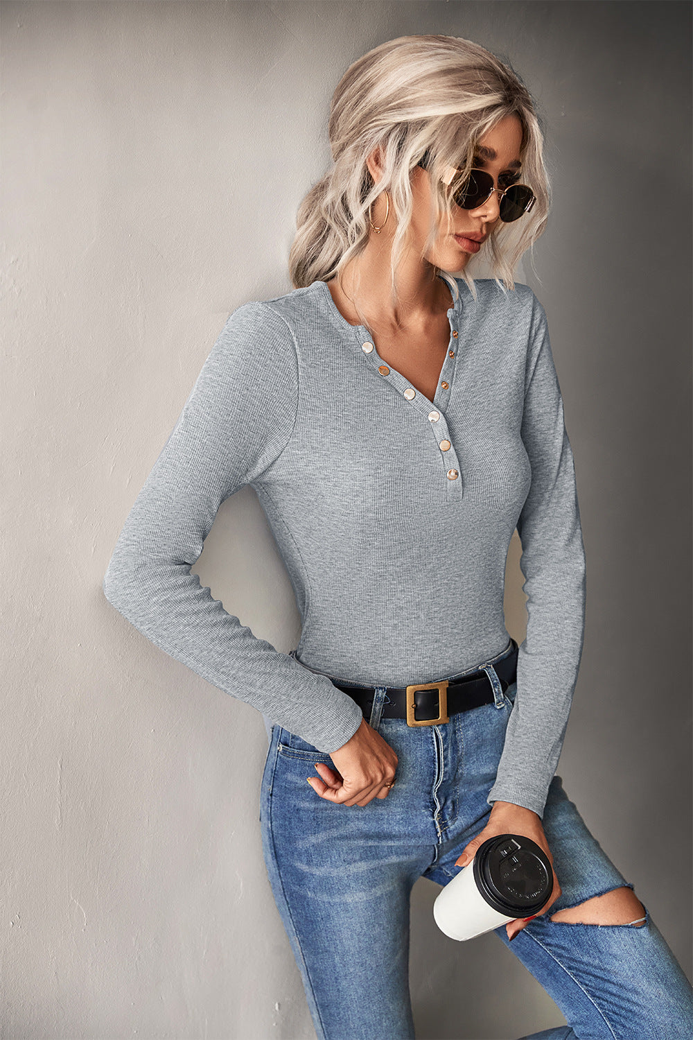 Damen Langarmshirt mit modischer Knopfleiste EB