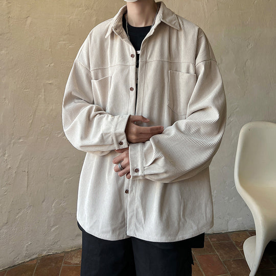 Herren nan oversized Kordhemdjacke mit aufgesetzten Brusttaschen, abgerundetem Saum und lockerer Silhouette EB