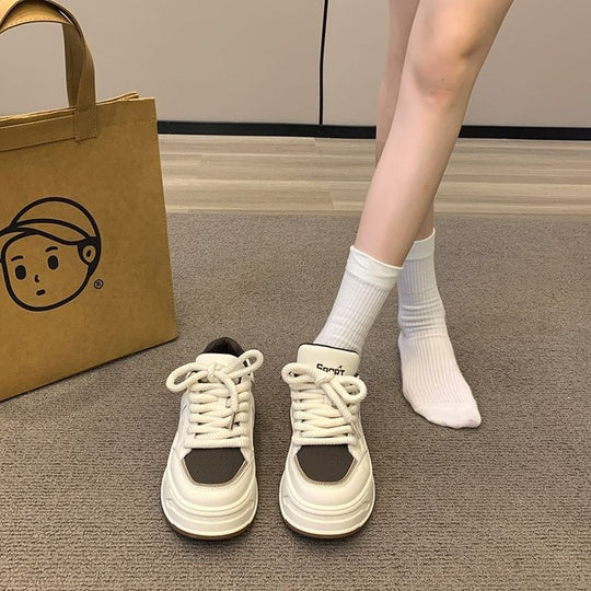 Damen trendige Sneakers mit sportlichem Design und dämpfender Sohle EB