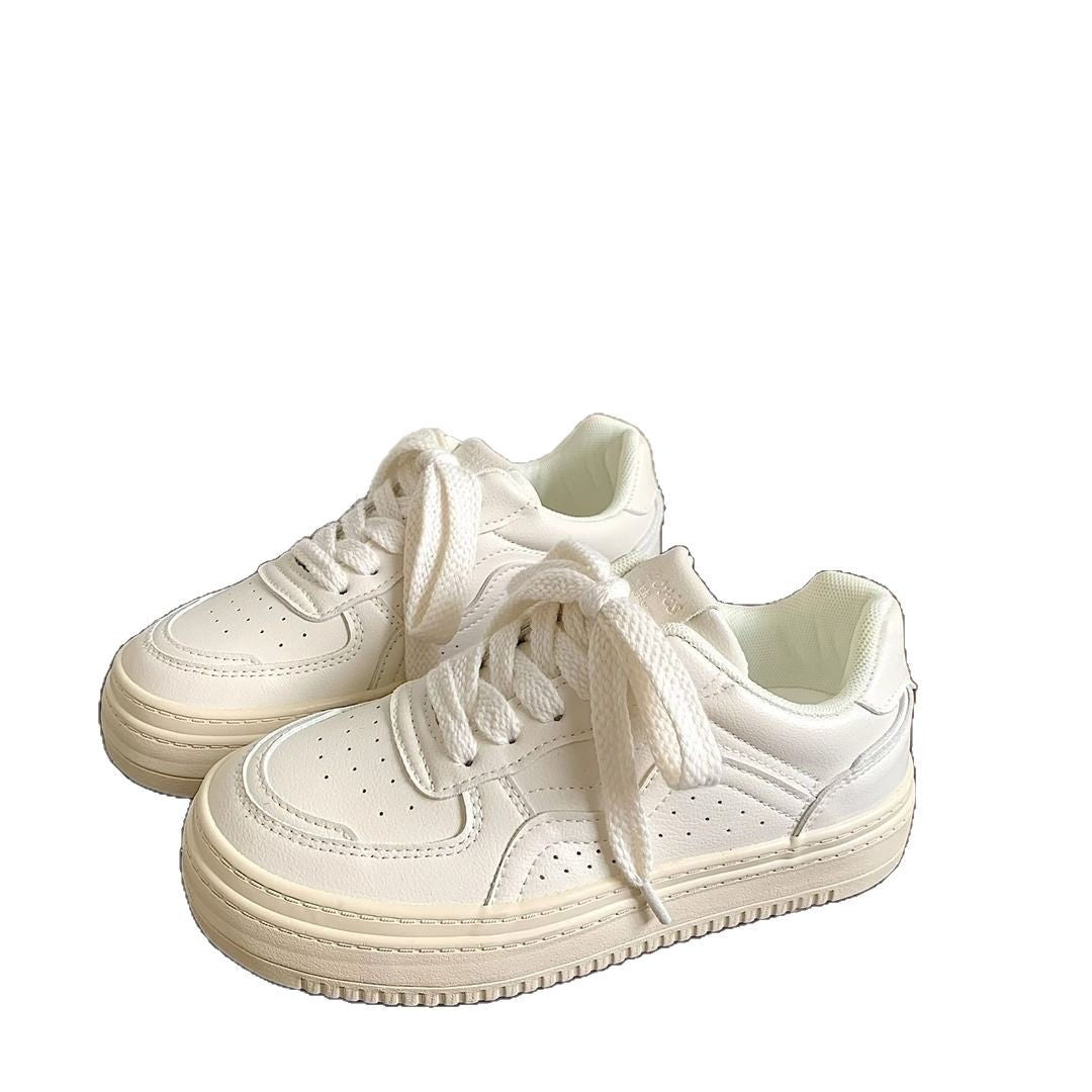 Damen Sportliche Sneakers mit gepolsterter Laufsohle und markantem Design EB
