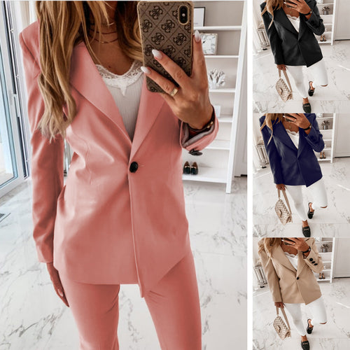 Damen trendiger Blazer-Anzug mit schmalem Schnitt und eleganter Knopfleiste EB