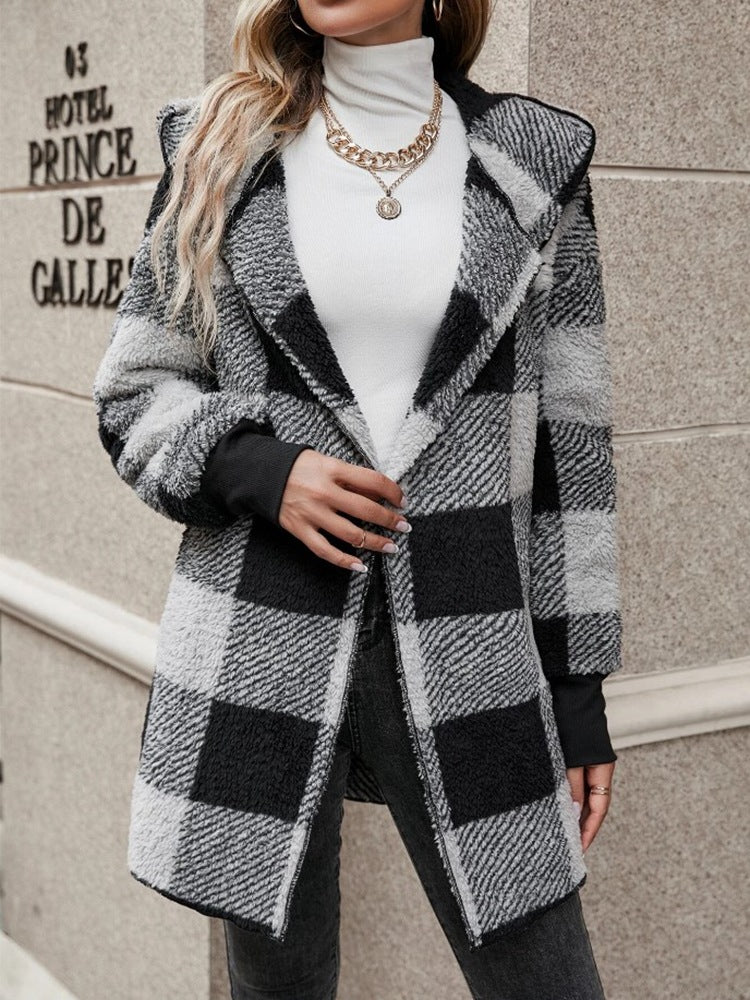 Damen Kuschelige Fleecejacke mit Karomuster und kapuziertem Design EB