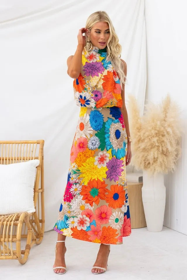 Damen Sommerliches Maxikleid mit floralen Akzenten und elegantem Schnitt EB