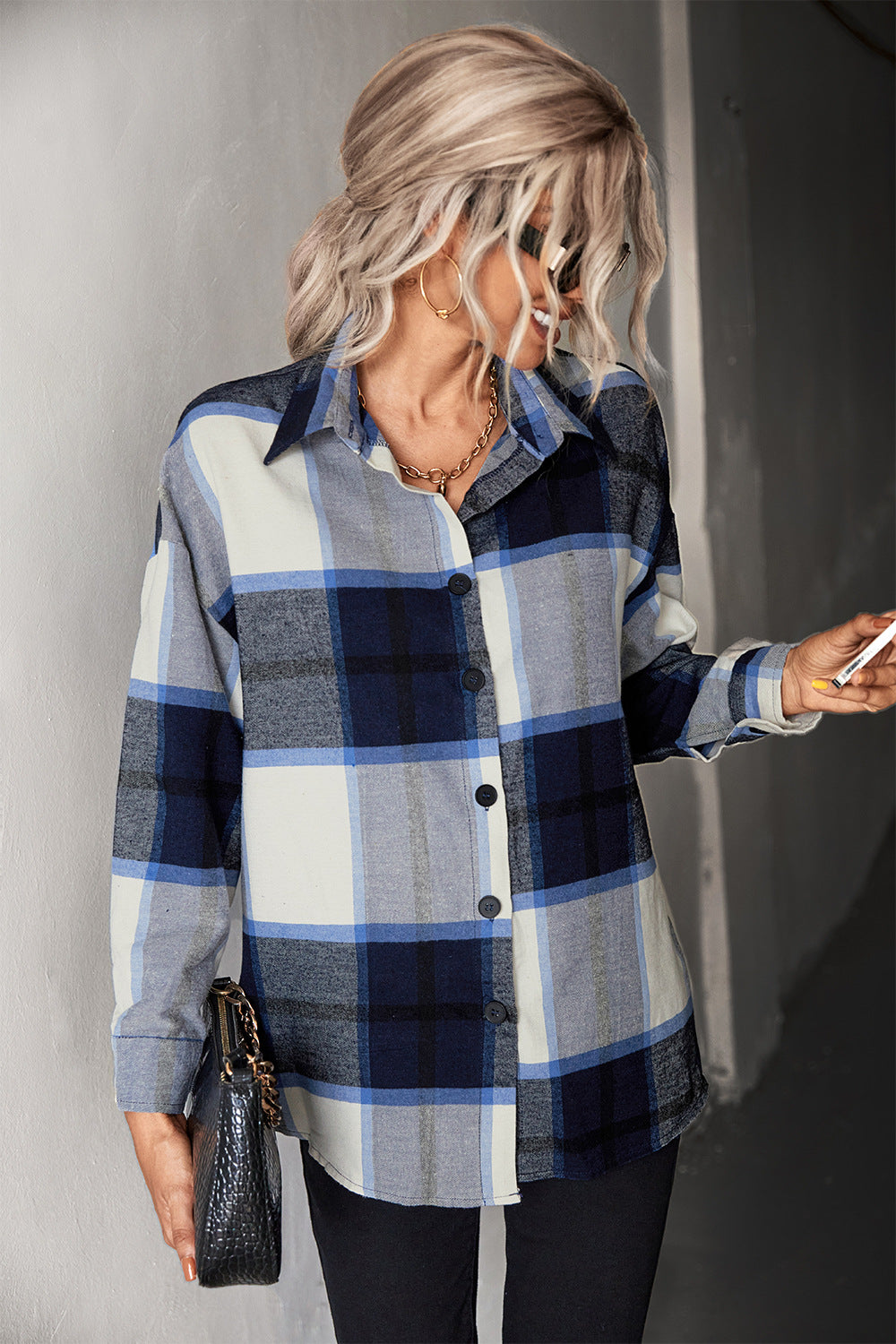 Damen Hemdenjacke im karierten Design mit großen Taschen und komfortablem Schnitt EB