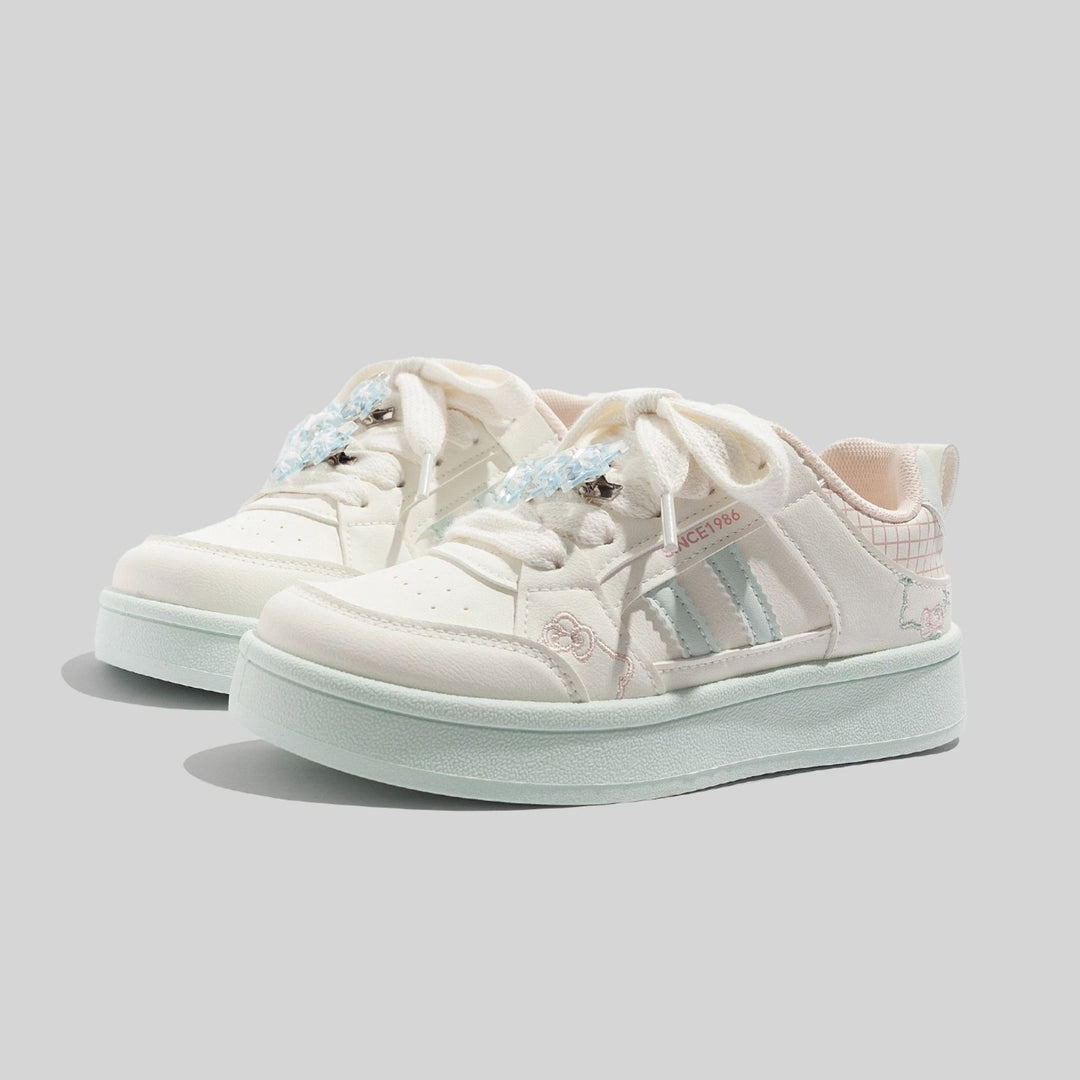 Damen Sneakers mit charmanten Sternenapplikationen und bequemer Dämpfung EB