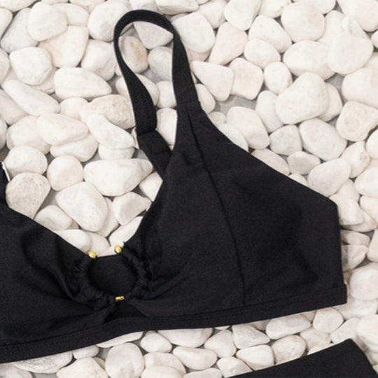 Damen Hochgeschnittener Bikini mit raffiniertem Ring-Detail EB