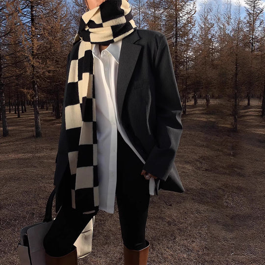 Damen Modehemd mit oversized Schnitt und eleganten Manschetten EB