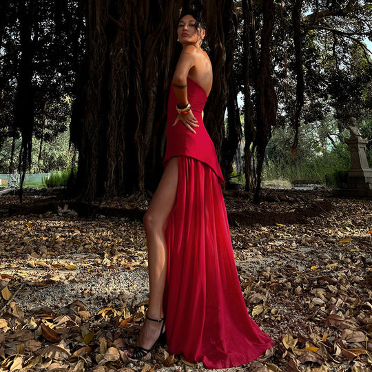 Damen Elegantes Maxikleid mit asymmetrischem Schnitt und verführerischem Schlitz EB
