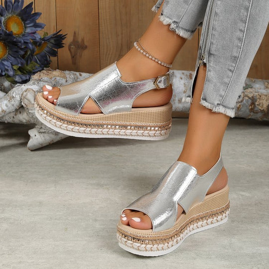 Damen nan Plateau-Sandalette aus geprägtem Kunstleder mit geflochtener Espadrille-Sohle und verstellbarem Fersenverschluss EB