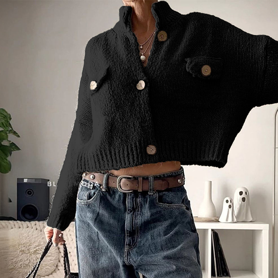 Damen nan kuschelige Strickjacke mit Holzknöpfen und Brustklappe EB