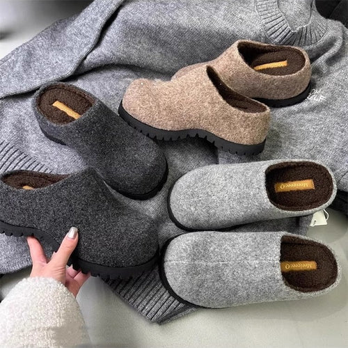 Damen Clogs aus hochwertigem Filz mit robustem Profil und rutschfester Sohle EB