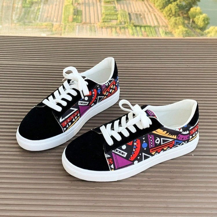 Damen modische Sneakers mit buntem Ethno-Muster EB