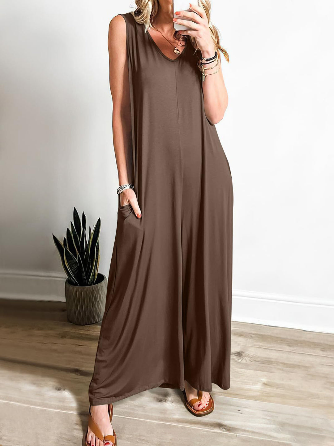 Damen weit geschnittene Jumpsuit mit V-Ausschnitt EB