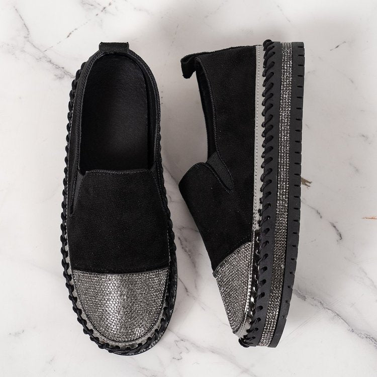 Damen Slip-On Sneakers mit schimmerndem Vorderbereich und modischem Plateau EB