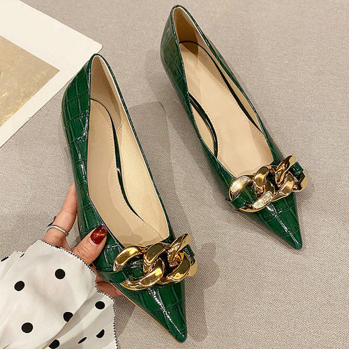 Damen elegante spitze Pumps mit goldfarbener Kettenapplikation EB