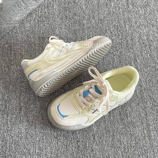 Damen Sportliche Sneakers mit atmungsaktiver Mesh-Oberfläche und komfortabler Dämpfung EB