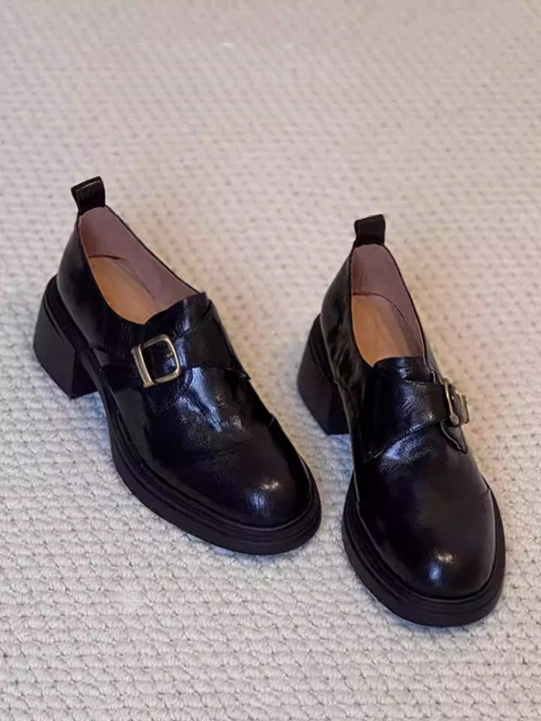 Damen elegante Mokassins mit modischem Schnallenakzent EB