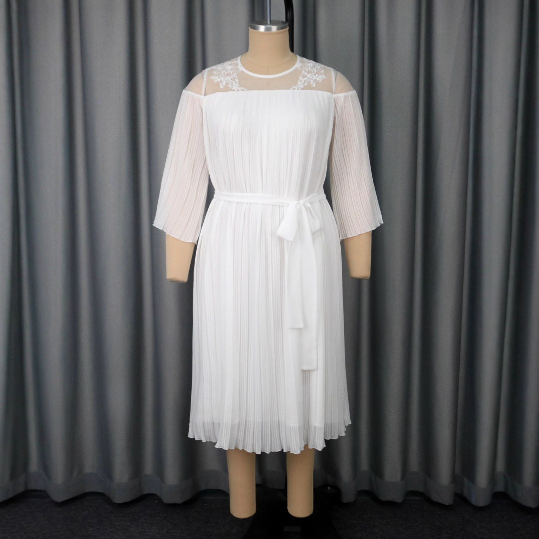Damen festliches Faltenkleid mit Spitzenakzenten EB