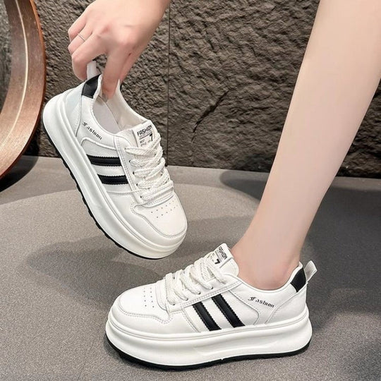 Damen Sneaker mit modischem Plateausohlen-Design und atmungsaktivem Obermaterial EB
