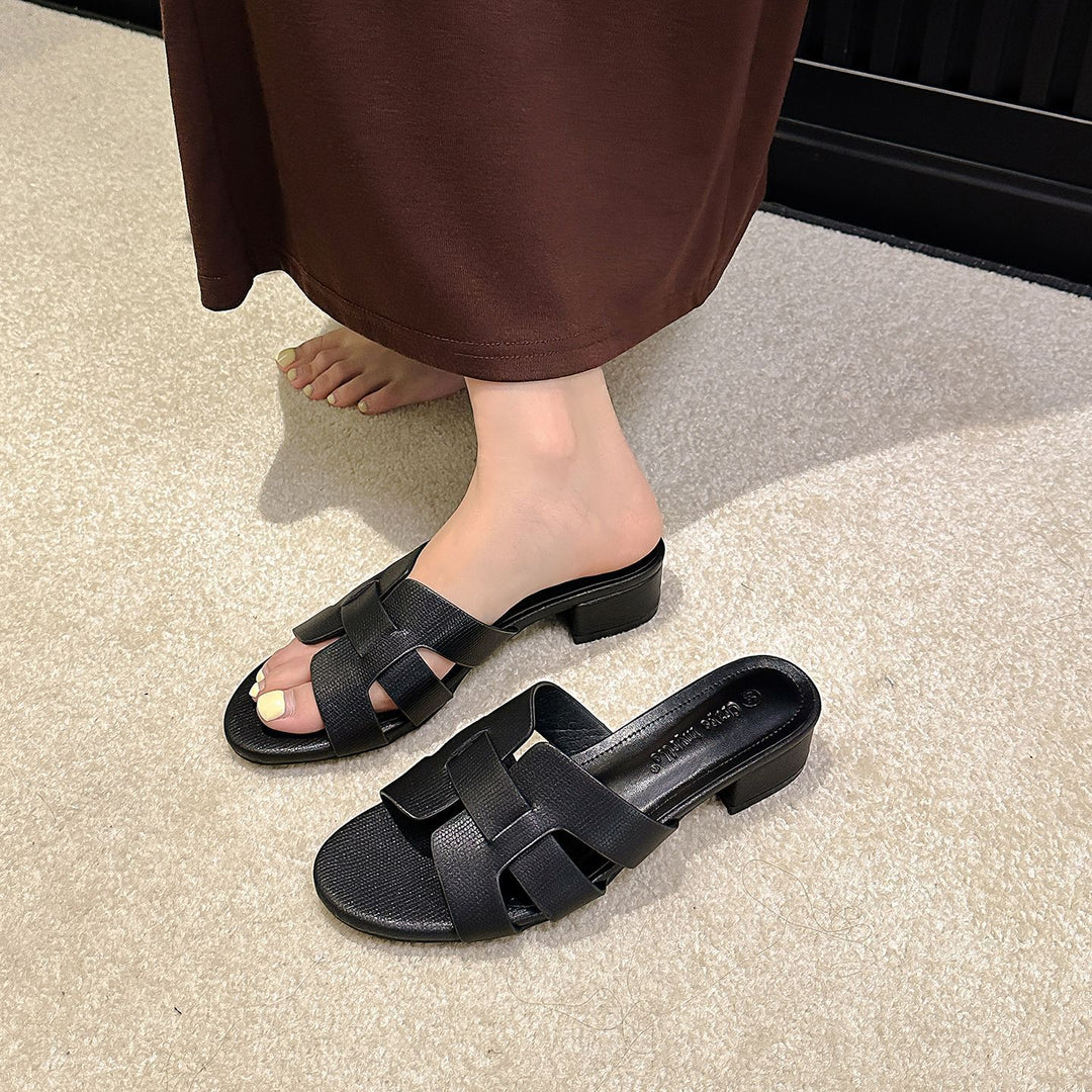 Damen Komfortable Mules mit elegantem Riemen EB