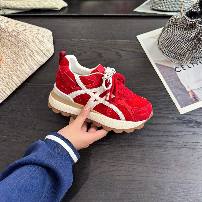 Damen Sportliche Sneakers aus hochwertigem Wildleder mit dämpfender Sohle EB