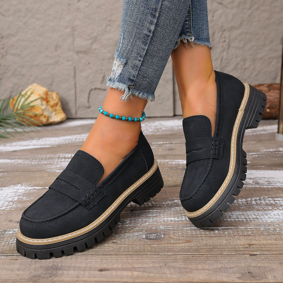 Damen lässiger Chunky-Loafer mit grober Profilsohle gepolstertem Komfortfußbett und dekorativem Steg EB