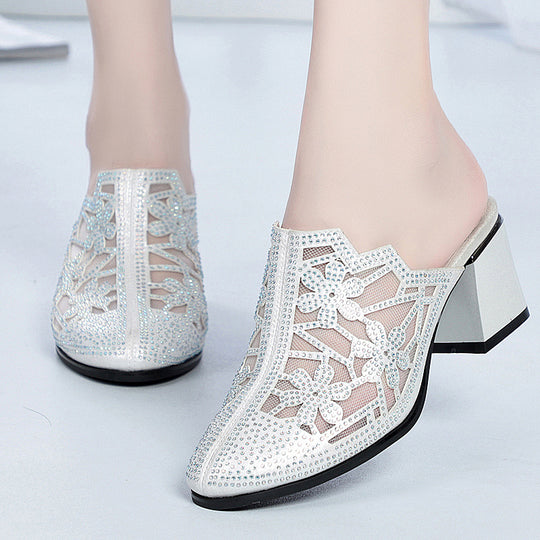 Damen Elegante Mules mit floralem Schmuckdetail und komfortablem Blockabsatz EB