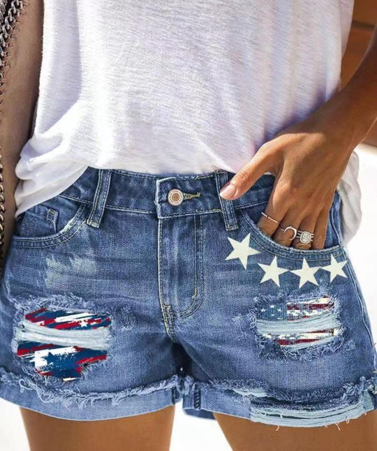 Damen Modische Destroyed Denim-Shorts mit kreativen Aufnähern EB