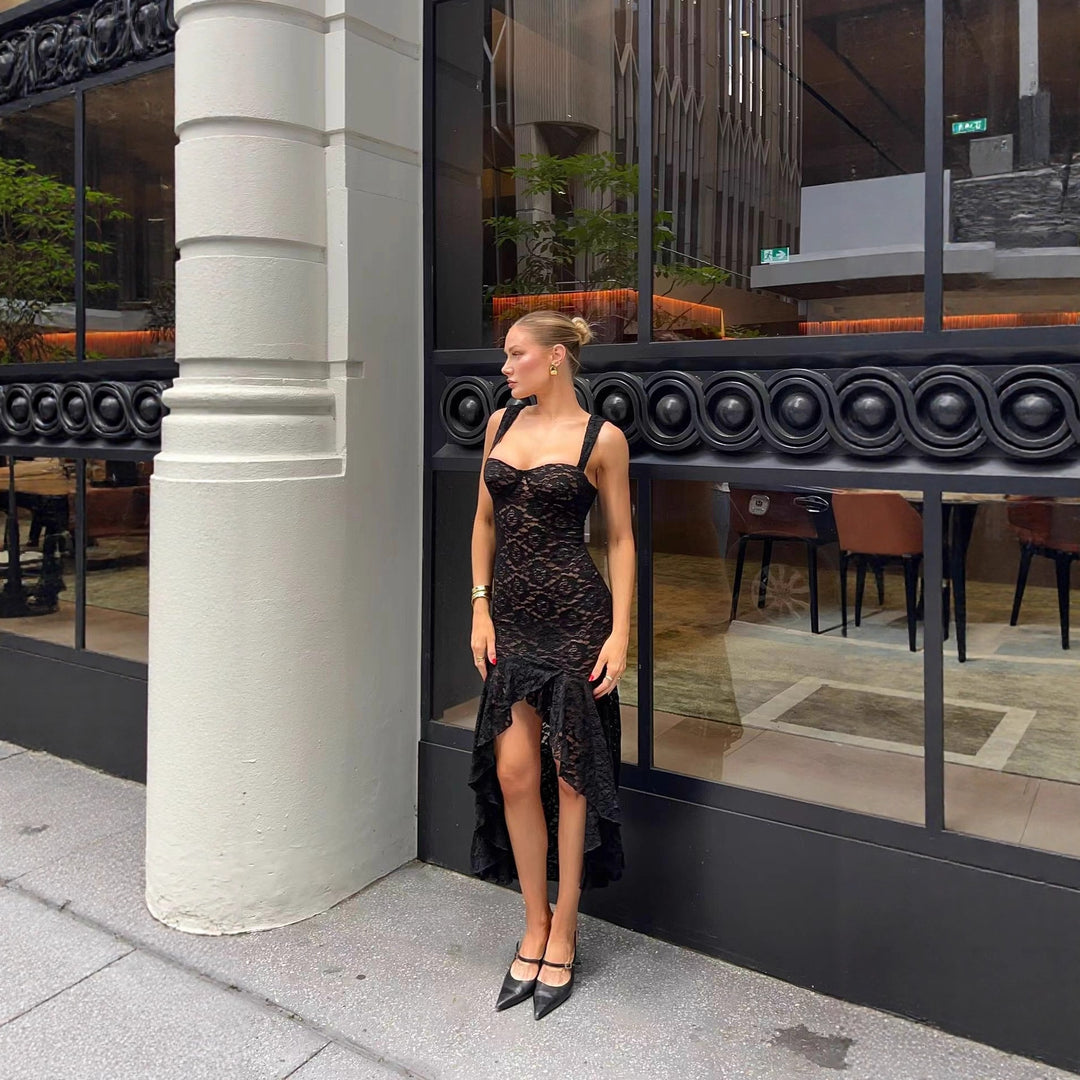 Damen Spitzenmaxikleid mit tiefem Schlitz und Detailverzierungen EB
