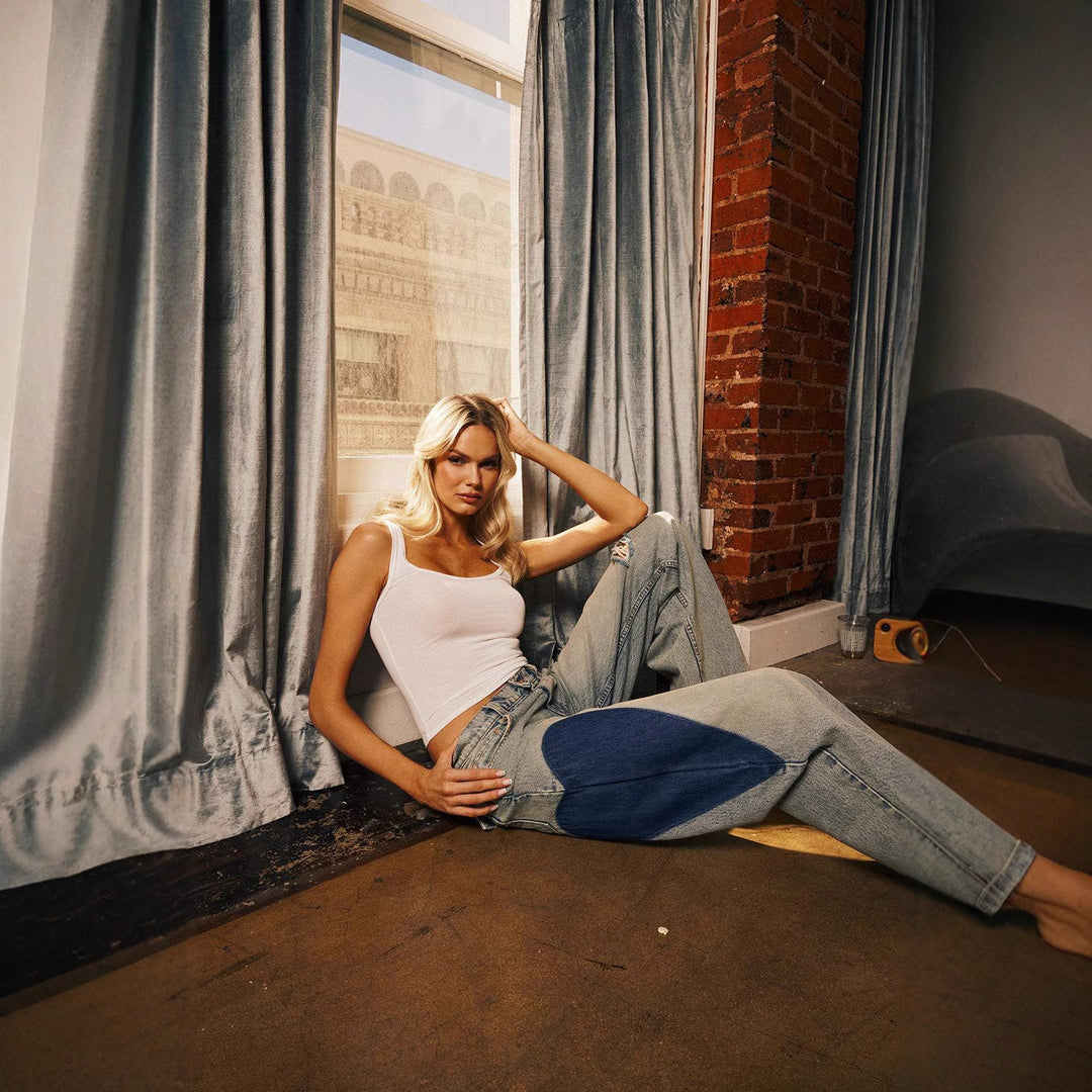 Damen Weit geschnittene Jeans mit modischen Ellbogen-Patch-Details EB