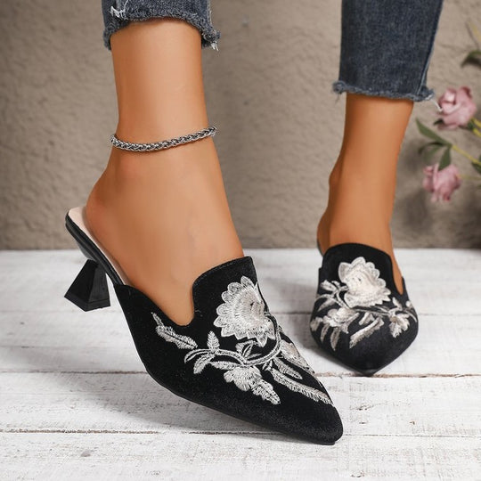 Damen elegante Mules mit zarten Blumenstickereien EB