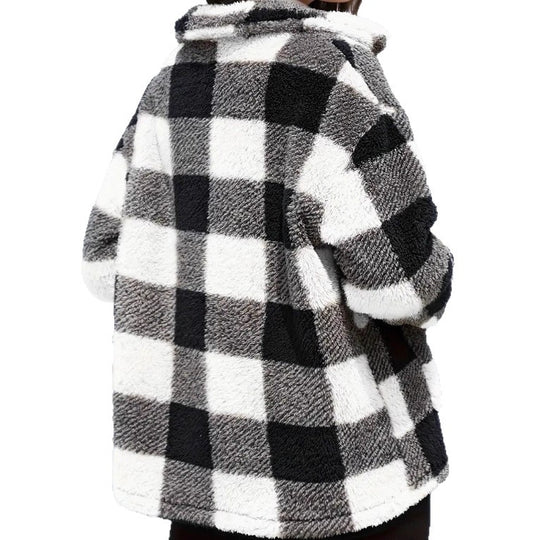 Damen nan gefütterte Karo Teddy-Fleece Shacket mit Knopfleiste und aufgesetzten Taschen EB