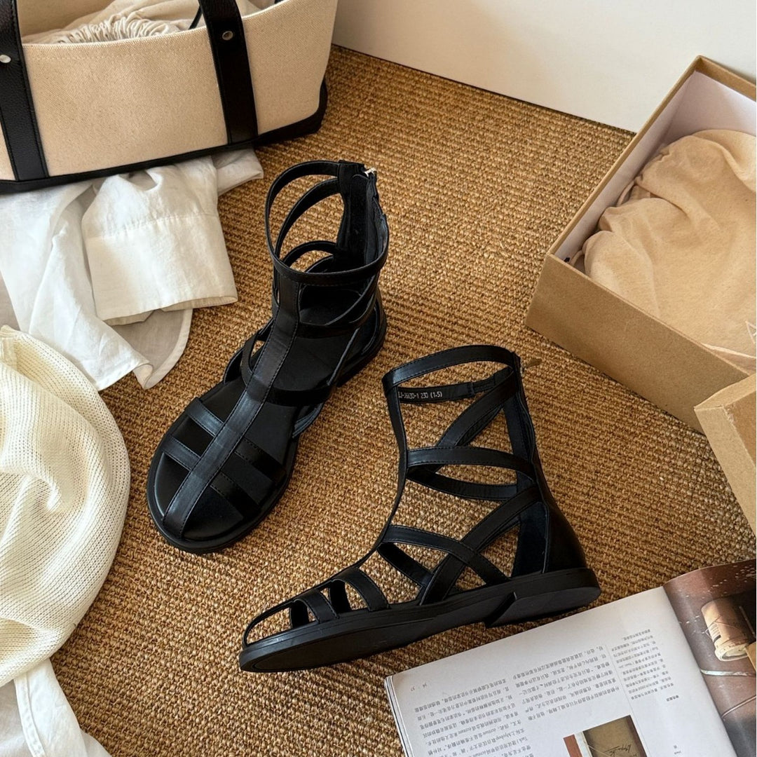 Damen Bequeme und moderne Sandalen mit dekorativen Riemen EB