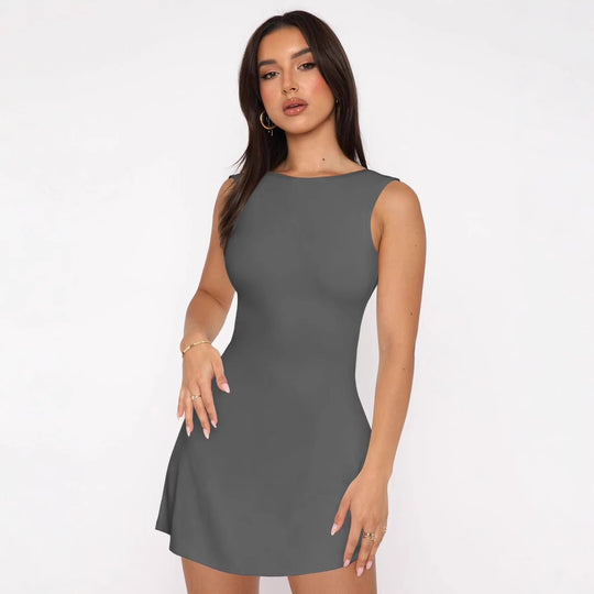 Damen Figurumspielendes Kleid mit elegantem Schnitt EB