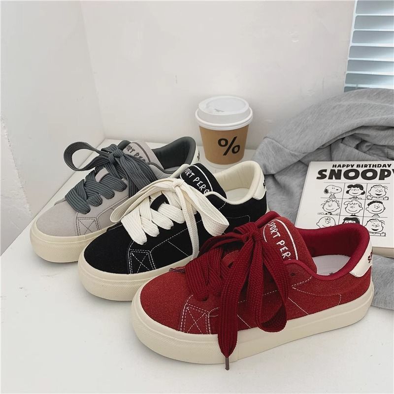 Damen Sportliche Sneakers mit modischem Design und komfortabler Sohle EB